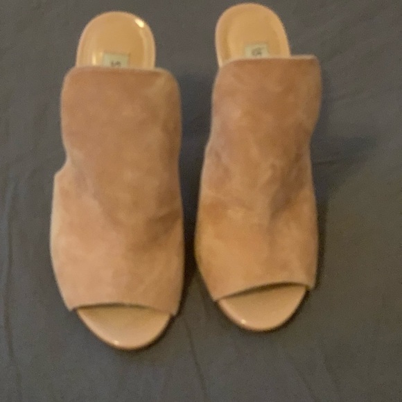 Steve Madden Shoes - COPY - STEVE MADDEN: MULES beige high heels Size 6